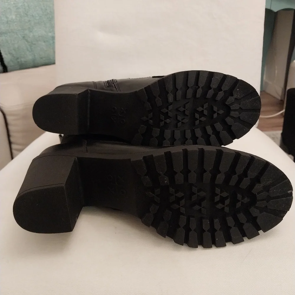 XOXO Black Women's Combat Boots - Picture 3 of 4